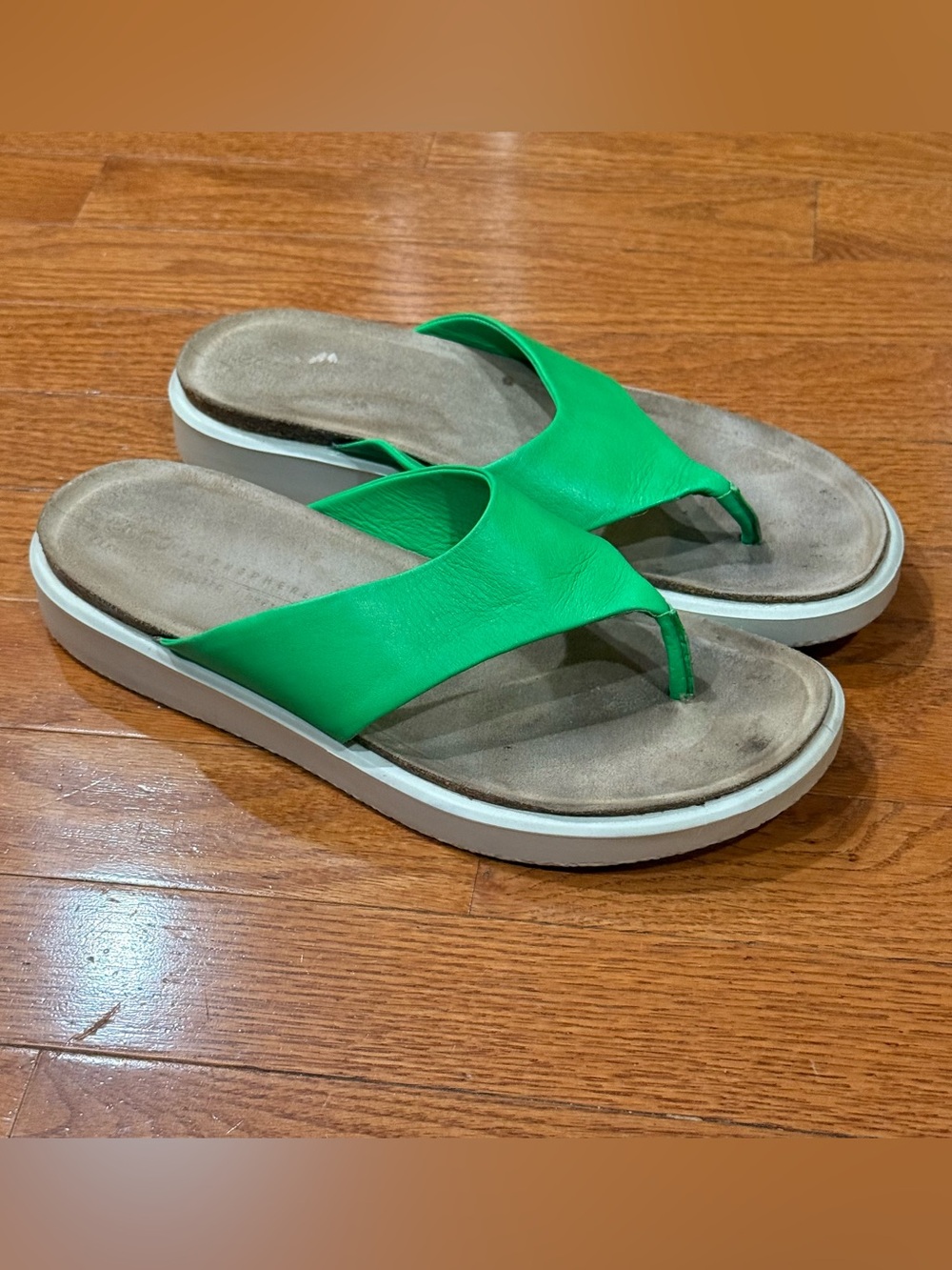 ECCO Women's 9 40 Corksphere Thongs Sandals Leather Flip Flops Platforms Comfort